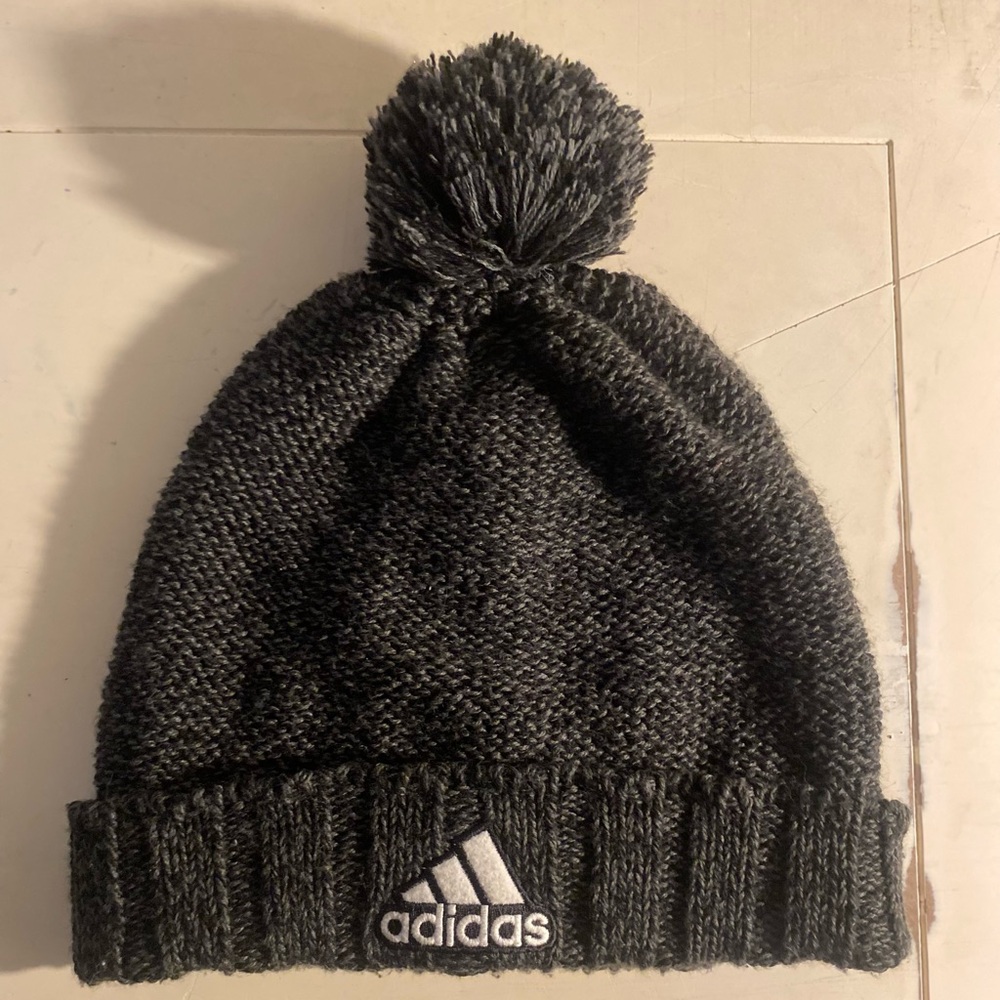 Grey Adidas beanie with pom pom #winteraccessories